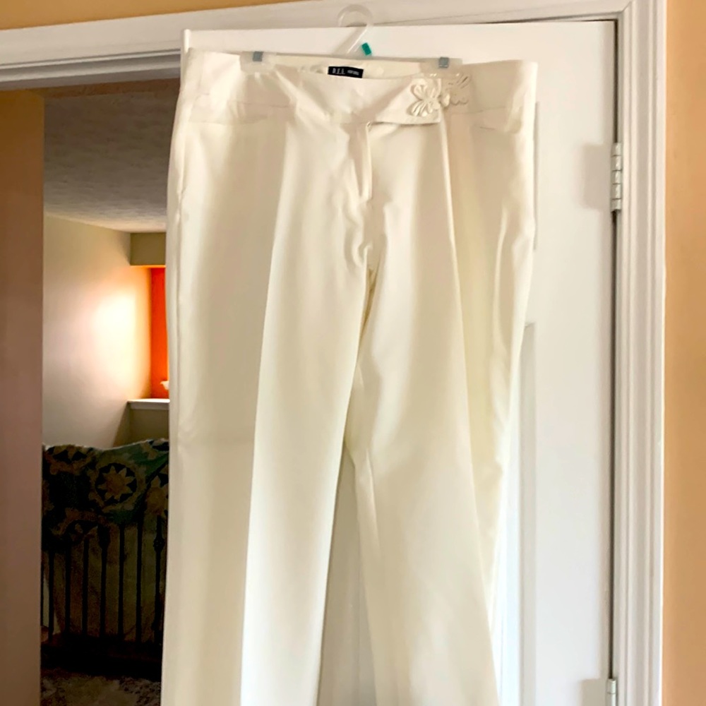 White plus size dress pants